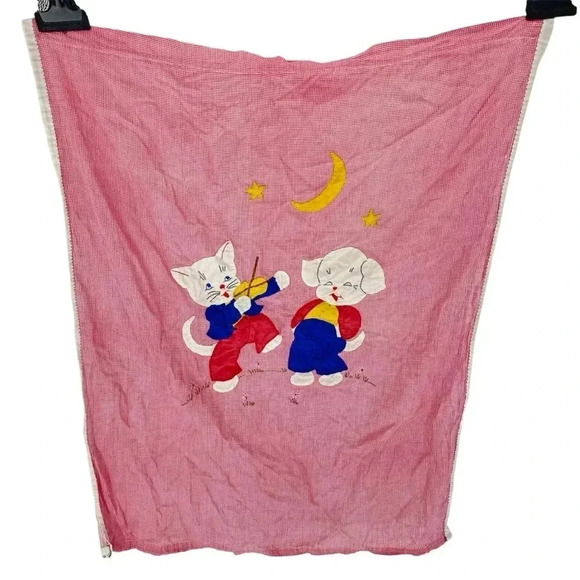 Vintage 40’s handmade appliqué gingham curtain for nursery with kitten and puppy - Picture 1 of 11